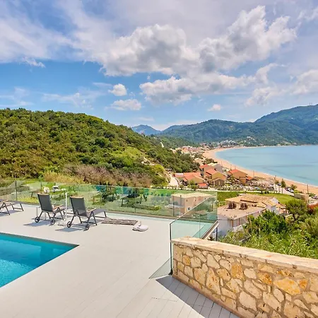 Euphoria Apts Apartman